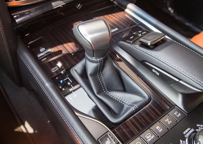 坊叔侃车30-40万suv,三刀侃车suv