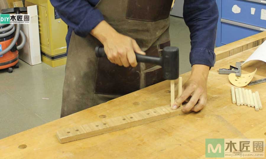 木工做酒柜红酒倒挂架,自做红酒杯倒挂架