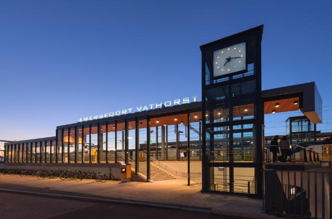 那一夜，我差点冻死在荷兰的火车站