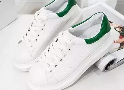 雨天湿鞋子怎么洗鞋好,下雨天穿了磨砂鞋怎么清洗