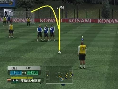 c罗引体向上颠球视频,c罗标志性电梯球破门