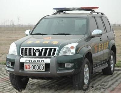 丰田普拉多3.5和霸道4000,丰田普拉多霸道2700