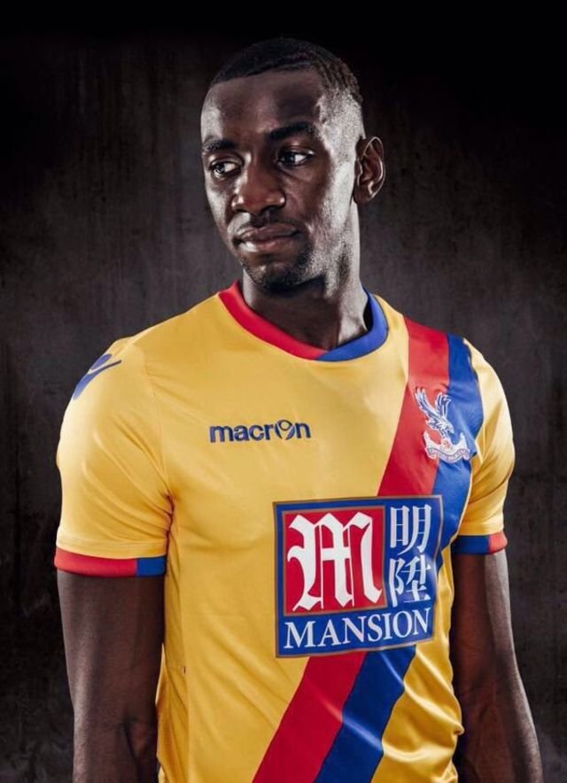 英超20队队标图2018,曼城球衣2023英超联赛版本英国