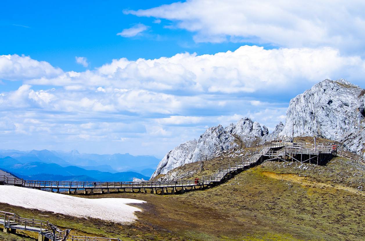 夏天没有WIFI和空调就活不下去了？NO！来云南给你新选择