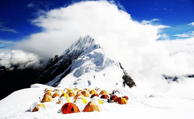 登山揽景的心情,登山赏景是心灵的一次洗礼