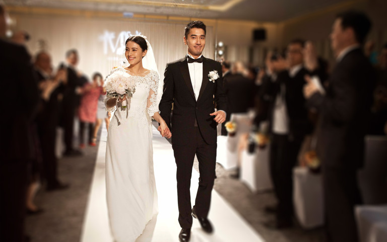 刘诗诗陈妍希婚纱照,陈妍希唐艺昕婚纱