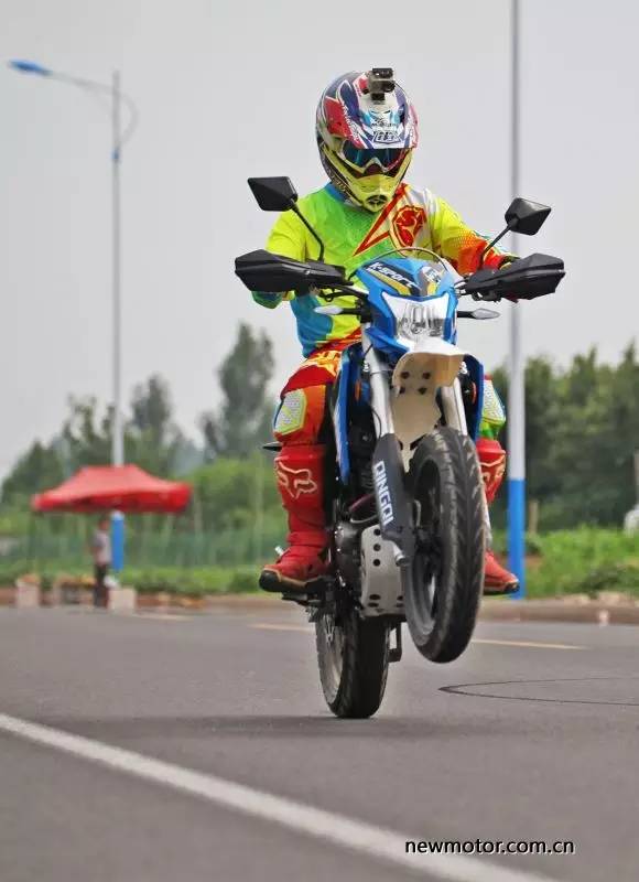 杞婚獞terra150娴嬭瘎,杞婚獞terra200