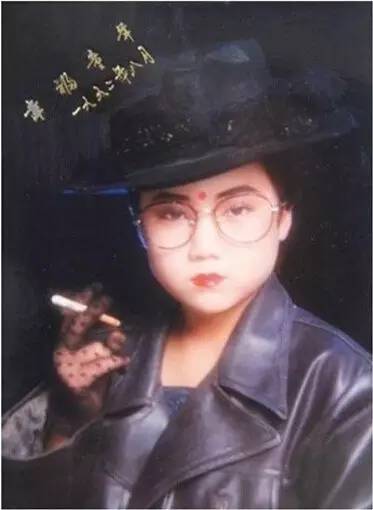 无缝对接丨这才是真正的蜜桃臀！最新晒娃技能走红，娃娃以后咋个面对桃子哦······