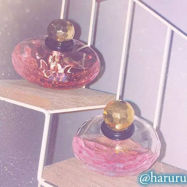 日本博主香水测评,日本最受欢迎的10款香水