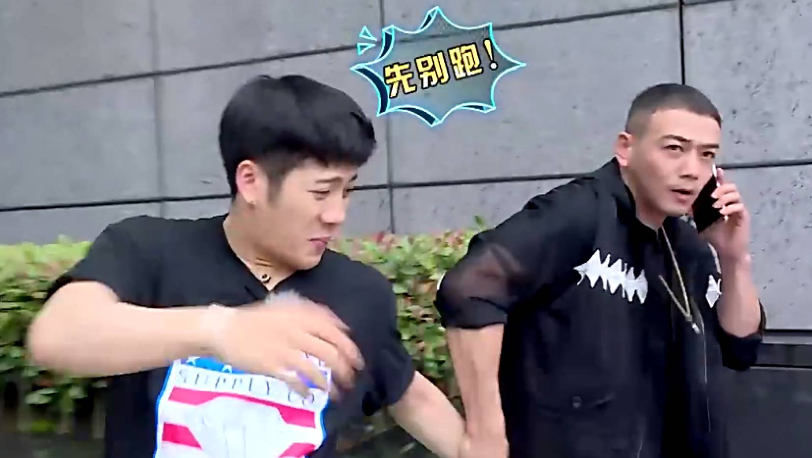 小包总蚝油喝多了还是智商欠费？！蠢（meng）成这样！