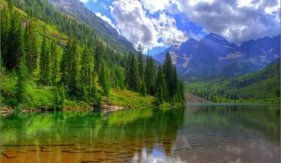 比东南亚划算还免签,只要1W,就能到俄国最美的贝加尔湖!