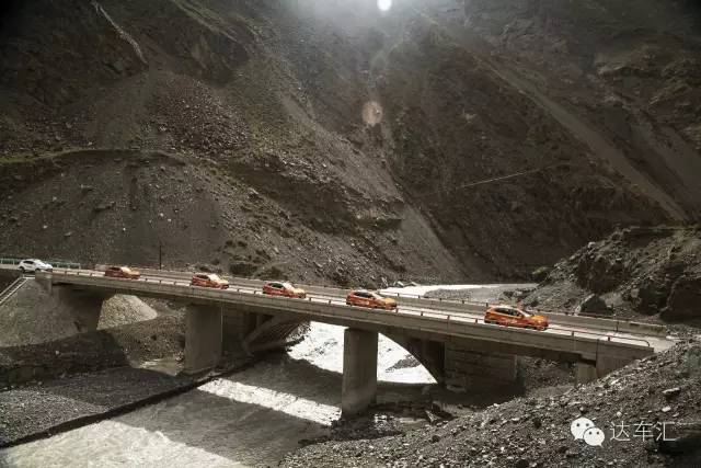 在这个SUV主导的地盘新锐腾用十项全能去挑战