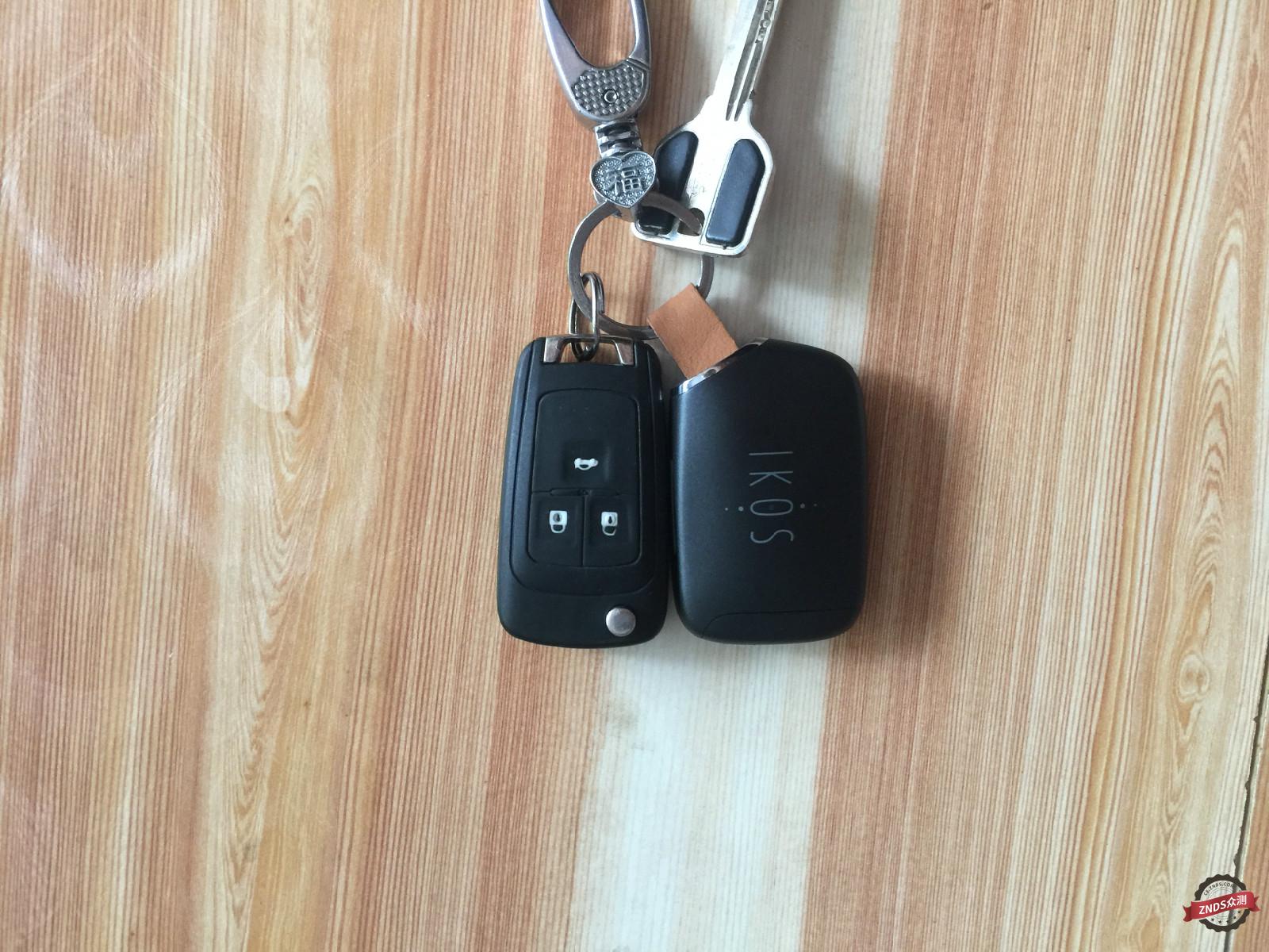 ZNDS众测智能苹果副卡只要有他，水果机也能双卡双待