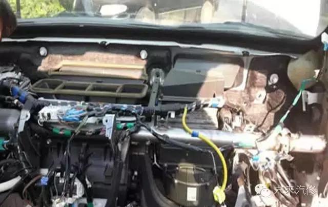 新款凯美瑞大事故维修,经典凯美瑞钥匙丢失怎么开门