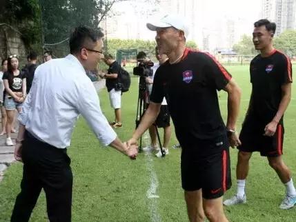 力帆重庆雄起视频,双刃剑力帆