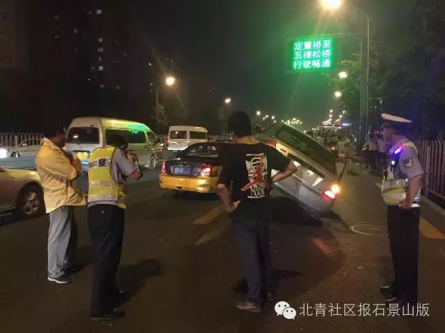 伊兰特过颠簸路面甩尾,伊兰特跑高速被追