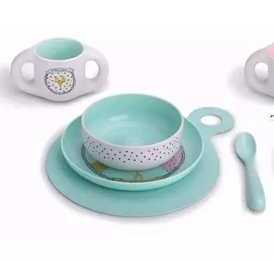 宝宝餐具如何选择,宝宝如何选择安全的餐具