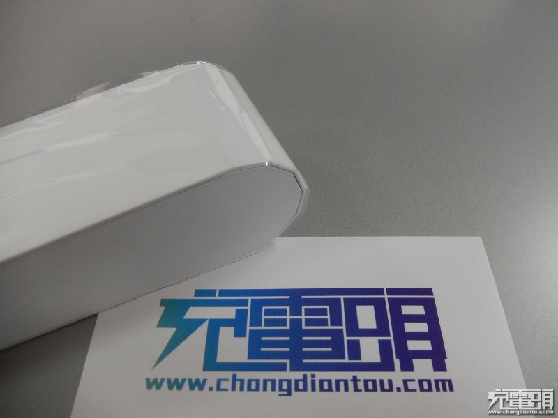 清新雅——乐泡“镇”电源适配器体验