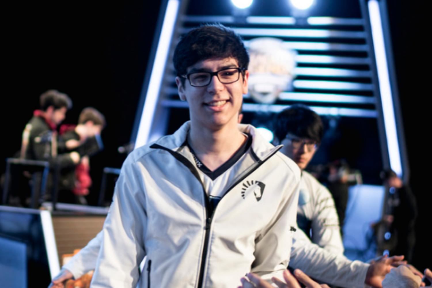 队服也有范,队服应该选啥色