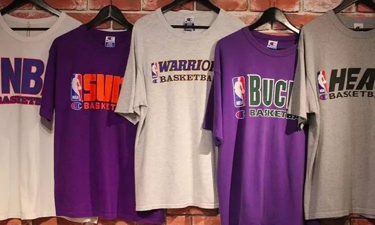 上千块的PALACE、GOSHA复古风单品，这店只需几分之一