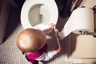 宝宝大便有血丝，都是过敏惹的祸