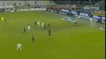 加纳乔倒钩破门足球小将,足球小将双人倒钩破门视频