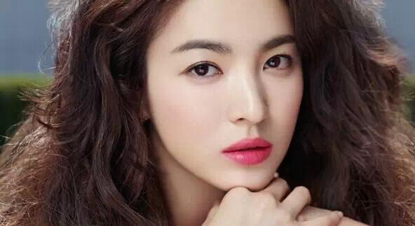 简单的日常妆容打个粉底和遮瑕膏,新手化妆入门教程眼妆睫毛