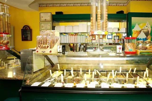 美食丨冰淇淋的夏天还有什么比一口Gelato更令你心动？