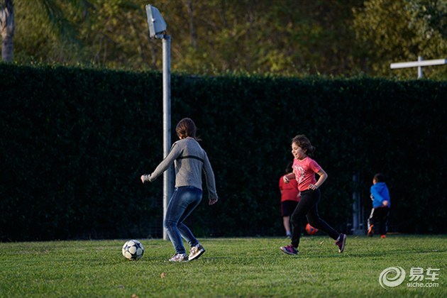 企鹅也爱吃牛肉？三菱帕杰罗阿根廷历险记