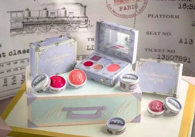 看了2018大牌的秋冬彩妆新品,2018秋冬彩妆必入合集