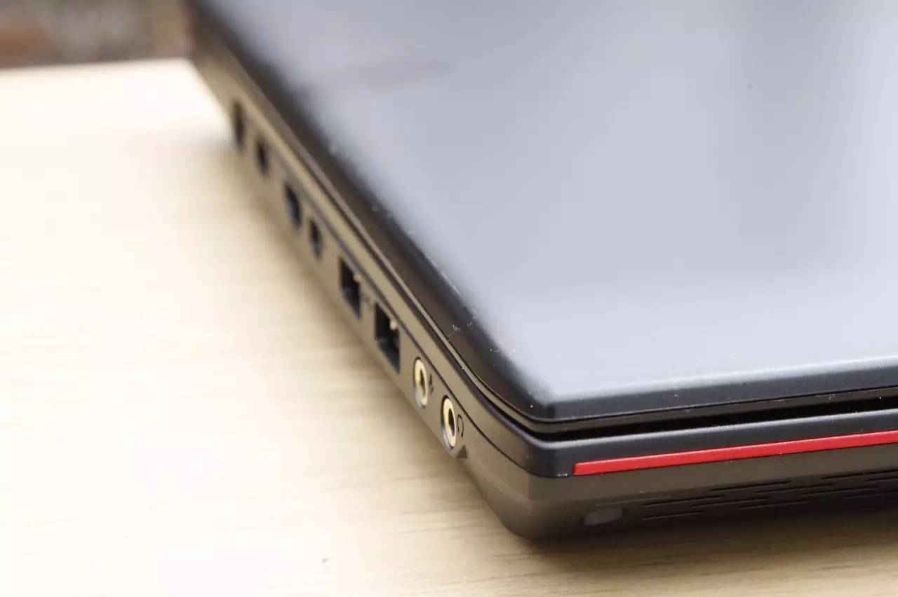 微星和rog游戏本哪个好,聊一款高性价比轻薄游戏本