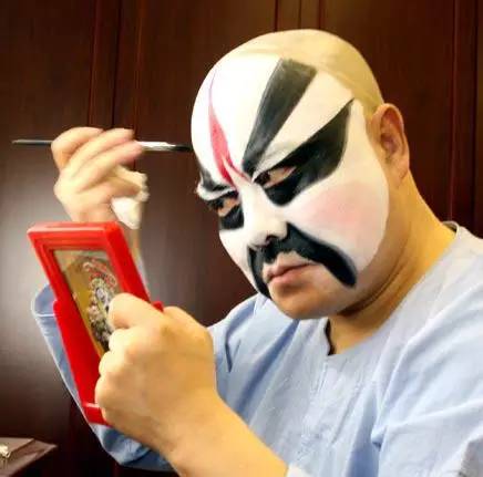 omg娱乐至死,omg是艺人吗