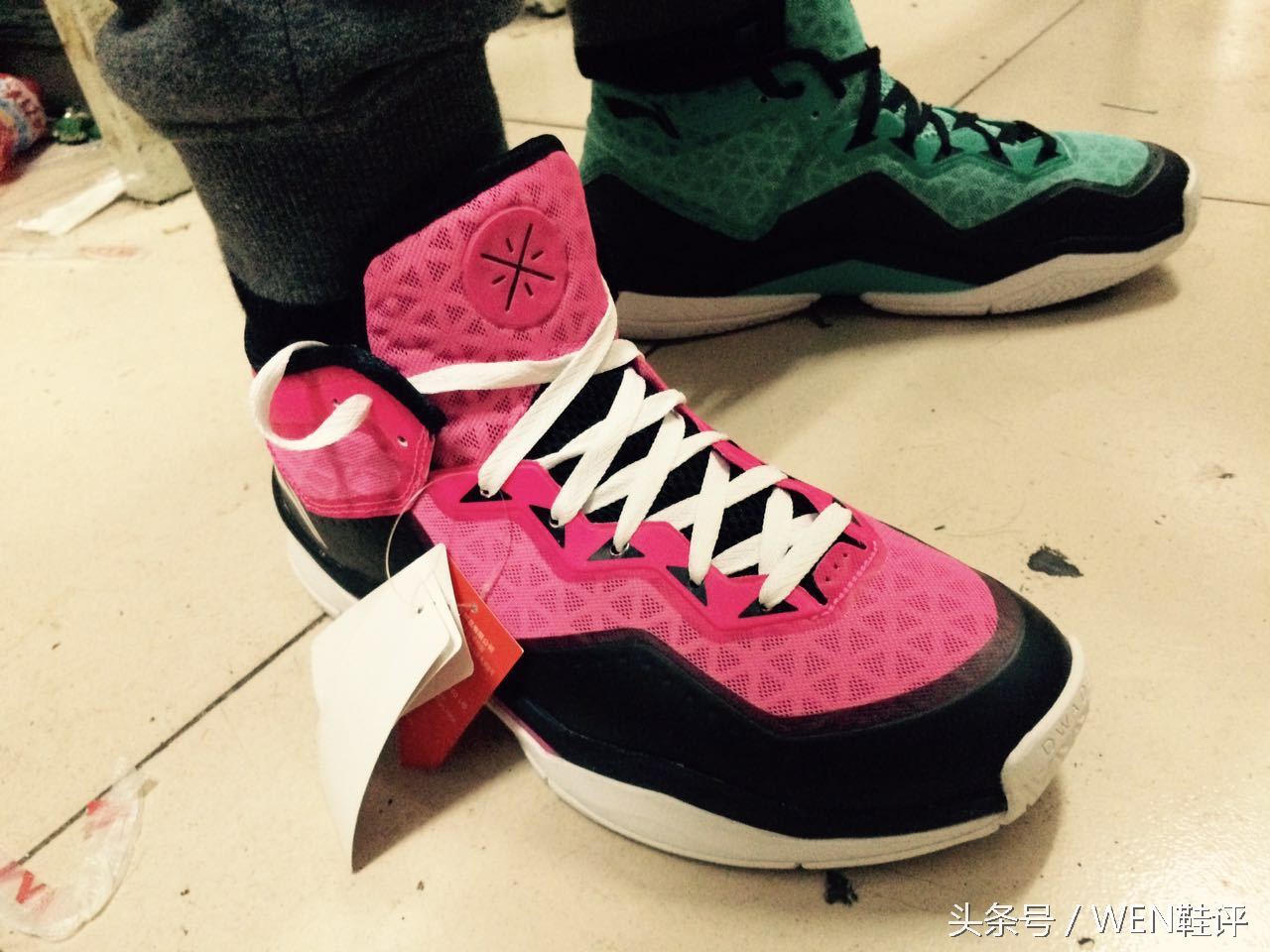 李宁李宁进击减震耐磨防水篮球鞋,篮球营养贴