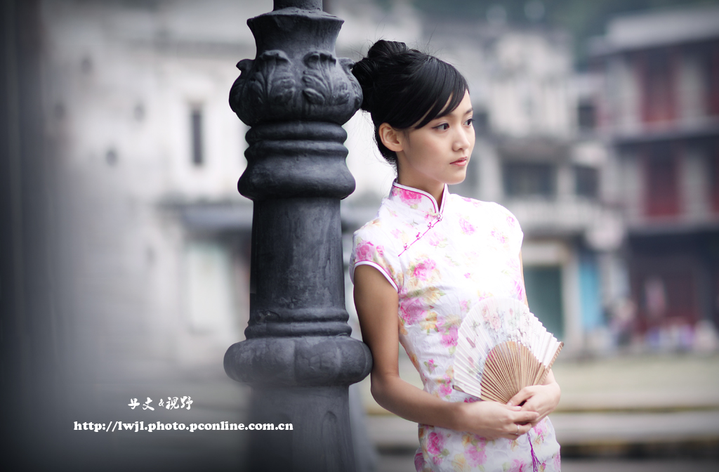 忆江南旗袍,国风改良旗袍忆江南