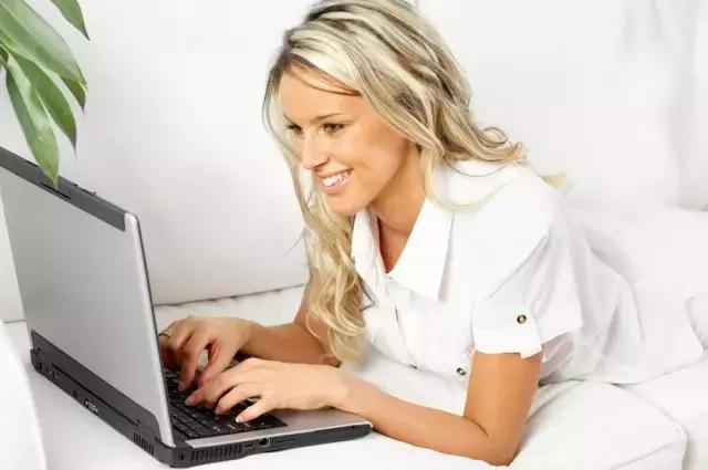 电脑死机一次后玩游戏卡,为什么电脑玩模拟器的游戏卡