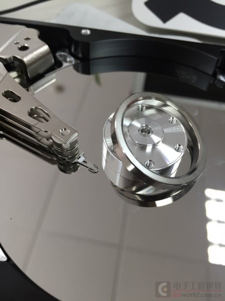 希捷1tb固态硬盘拆解,希捷1t移动硬盘没有了怎么办