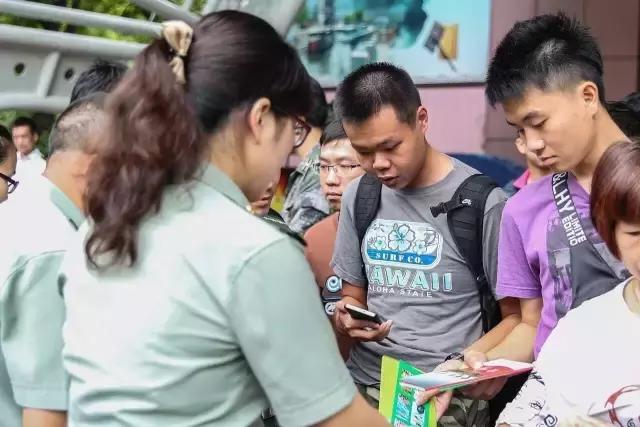 荔湾|开豪车弱爆了,来开坦克吧!征兵报名即将截止,抓紧啦!