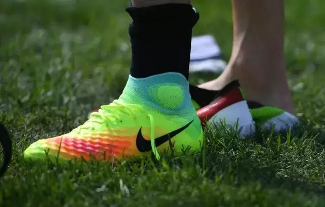 与MagistaObraII在未来相遇