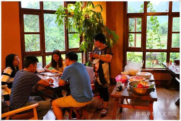 在卓悦你可以拥有你私人定制的Pizza