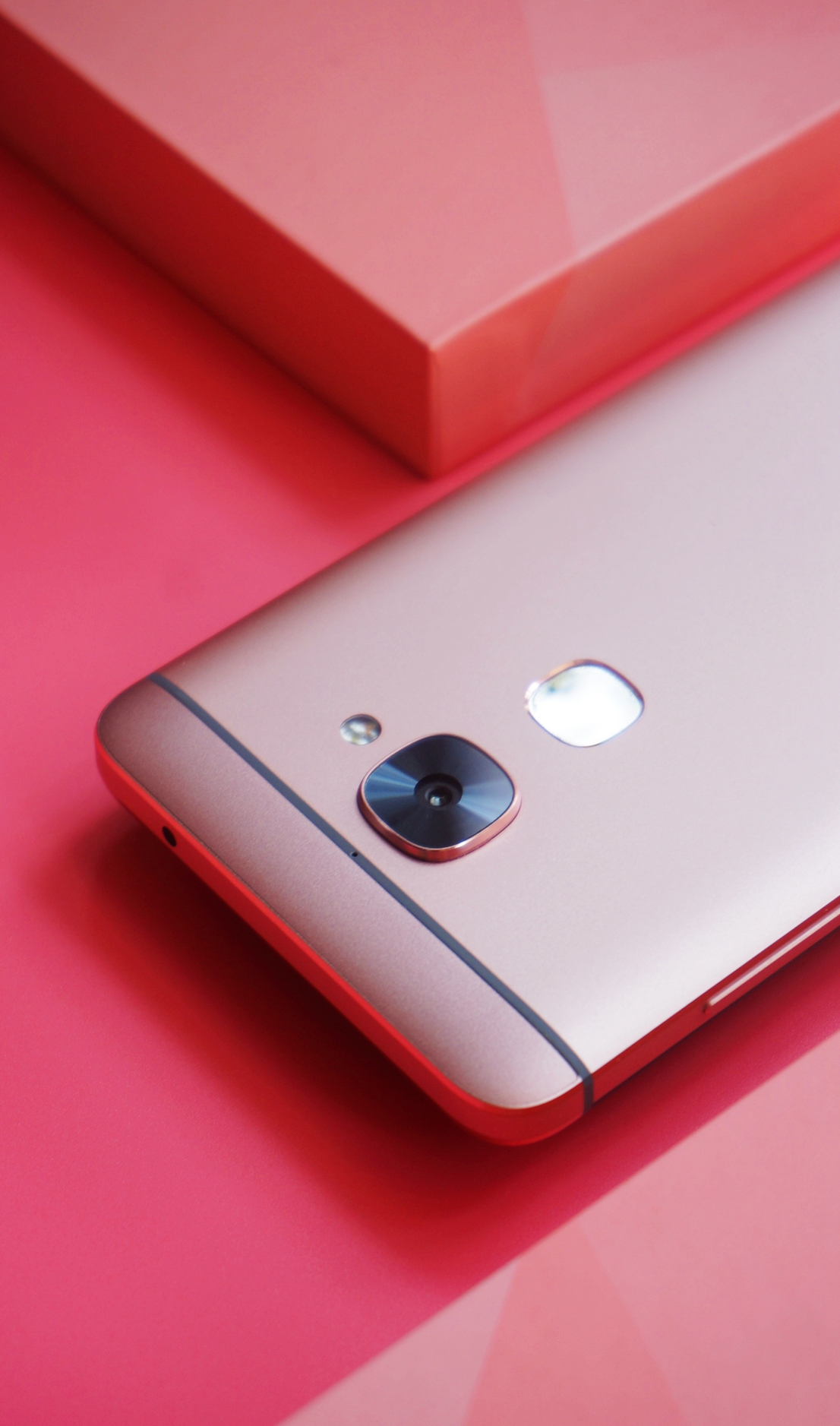 乐2pro评测视频,乐2pro入门级