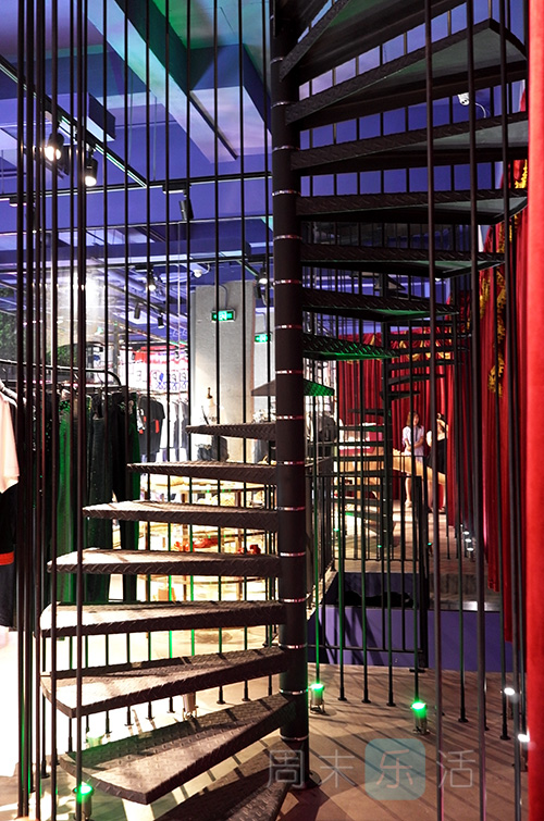 逛街试衣服快乐文案,逛街收获快乐文案