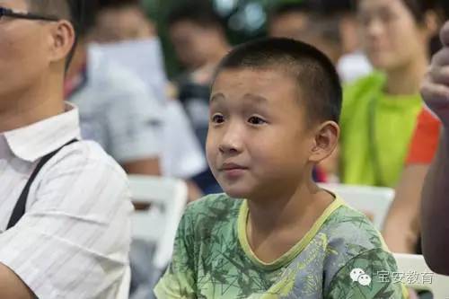 宝安的同学们，你们真的火啦！（粉丝表情包大派送）