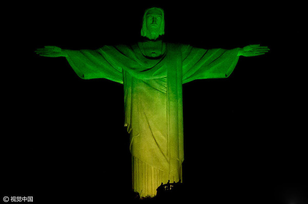 巴西顶级超模走秀,最贵超模走秀