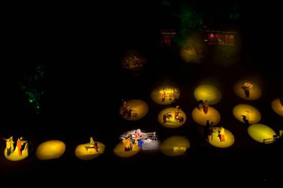 超多美图慎入！开神车，走丝路，这些不可思议的美景就在中国！