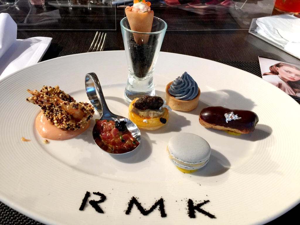 rmk圆瓶粉底液新款,rmk2015年秋季限定金色高光