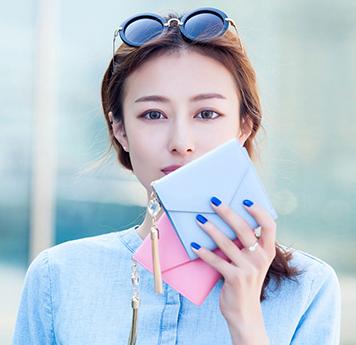 你的格调包说话，钱包也是一件迷人的艺术品！