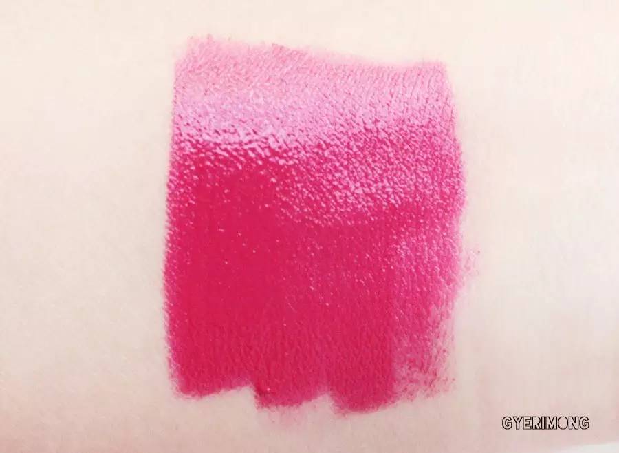 范冰冰试色口红,范冰冰推荐的日常口红