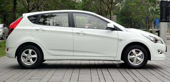 9万以内的小型轿车,9万左右新能源汽车小型车