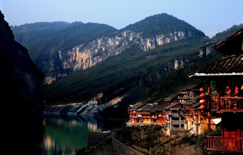 重庆周边10大神奇溶洞推荐凉快到要穿毛衣进去