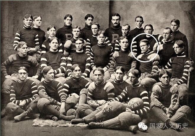 马歇尔传奇:童年吃剩饭考倒第一,年老生病丘吉尔毛*东泽**都问候